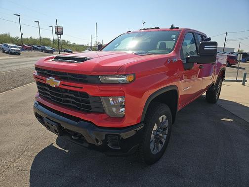 2026 Chevrolet Silverado 2500 Custom
