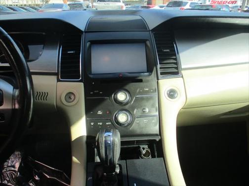 2013 Ford Taurus SEL