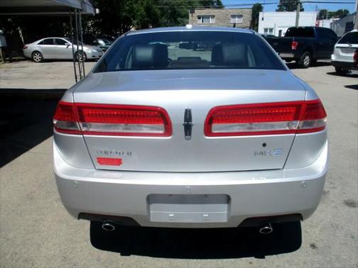 2011 Lincoln MKZ Base