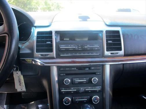 2011 Lincoln MKZ Base