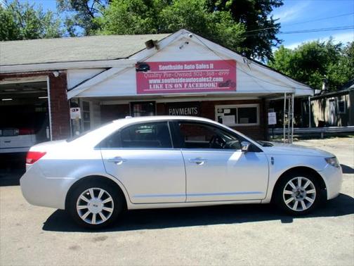 2011 Lincoln MKZ Base