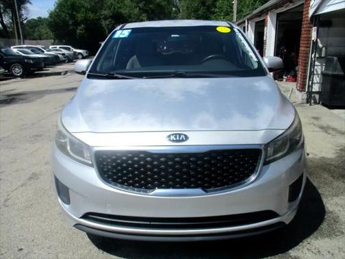 2015 Kia Sedona L