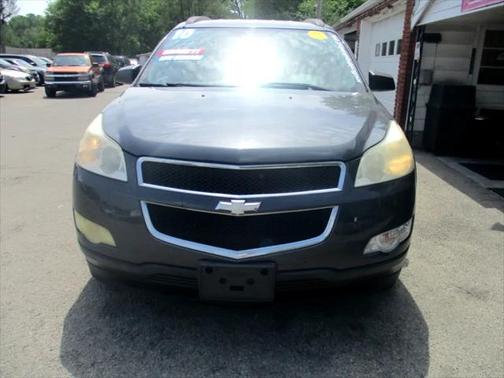 2010 Chevrolet Traverse LS