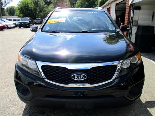 2011 Kia Sorento LX