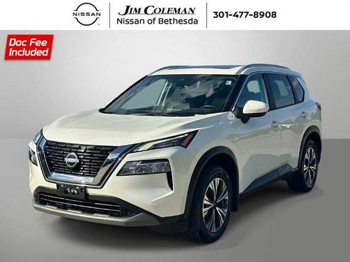 White 2023 Nissan Rogue SV