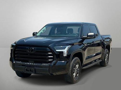 Midnight Black Metallic 2024 Toyota Tundra SR5