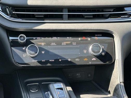 2023 INFINITI QX60 AUTOGRAPH