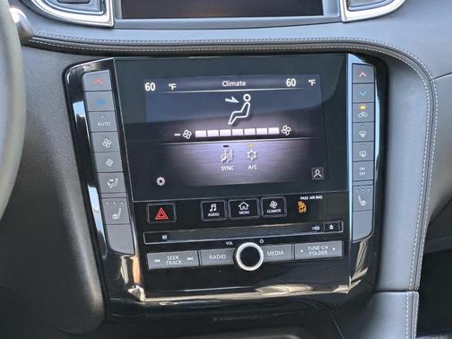 2025 INFINITI QX55 LUXE