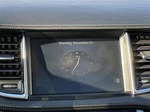 2022 INFINITI QX50 Luxe