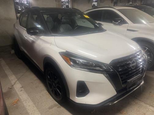 2023 Nissan Kicks SR