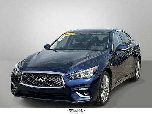 Grand Blue 2023 INFINITI Q50 LUXE