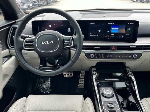 Gray 2025 Kia Sorento Hybrid SX Prestige