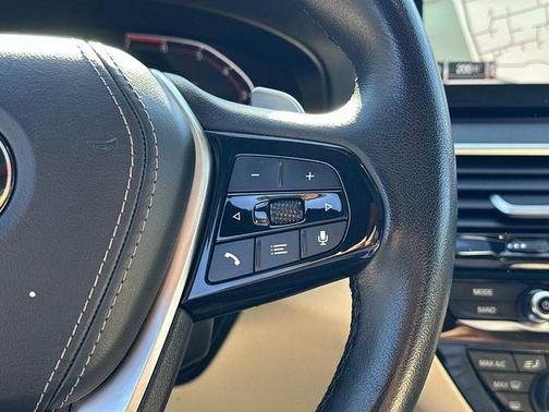 Dark Graphite Metallic 2023 BMW 530 i xDrive