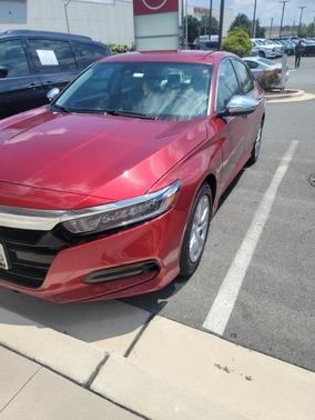 Photo 1 of 5 of 2018 Honda Accord LX