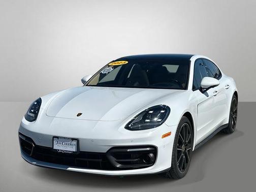 2023 Porsche Panamera 4