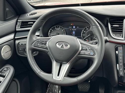2025 INFINITI QX50 SPORT
