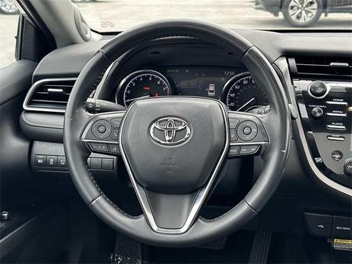 2020 Toyota Camry XLE V6