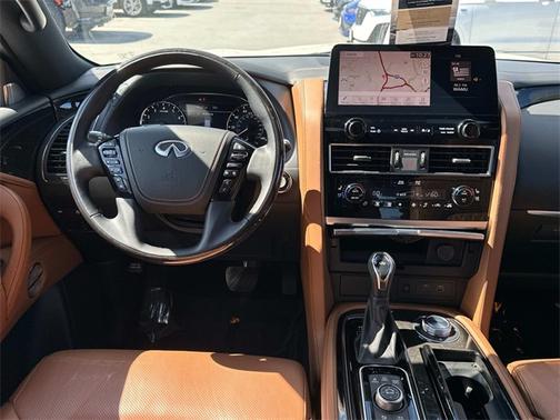 2024 INFINITI QX80 SENSORY