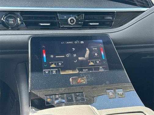 2025 INFINITI QX80 SENSORY