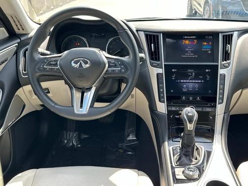 2022 INFINITI Q50 LUXE