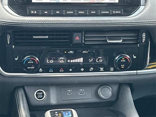 2022 Nissan Rogue SL