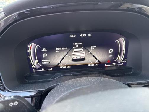 2022 INFINITI QX60 Luxe