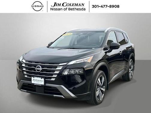 2025 Nissan Rogue SL