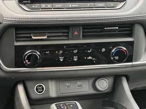 Black 2023 Nissan Rogue S