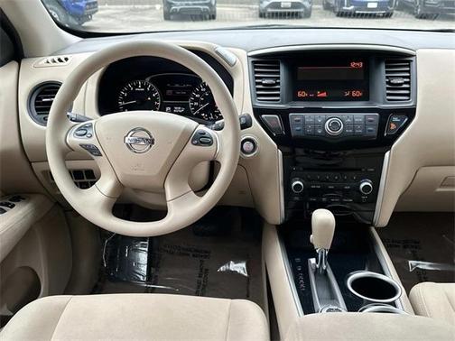 2015 Nissan Pathfinder S