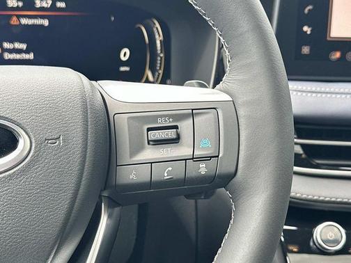 Rad Wht 2026 INFINITI QX60 SPORT