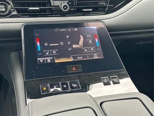 2025 INFINITI QX80 SENSORY