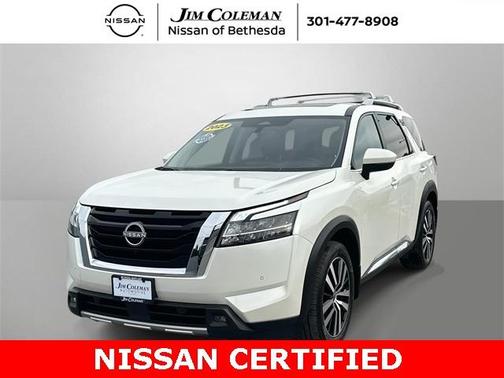 2023 Nissan Pathfinder Platinum