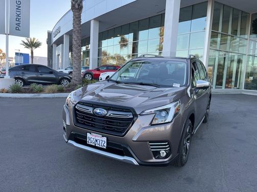2023 Subaru Forester Touring