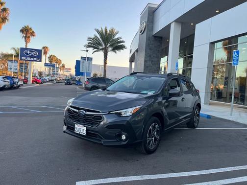 Magnetite Gray Metallic 2024 Subaru Crosstrek Premium