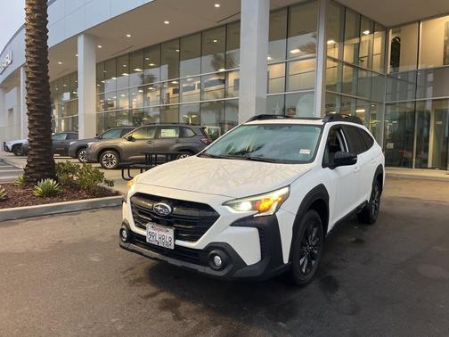 2025 Subaru Outback Onyx Edition XT