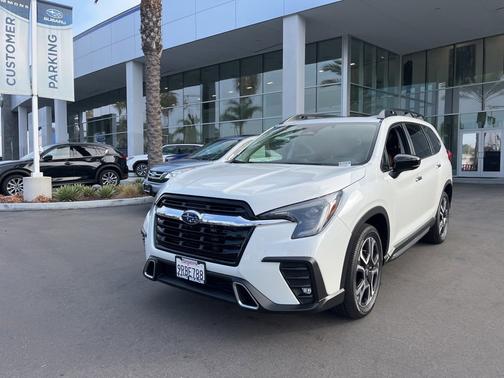 2024 Subaru Ascent Touring
