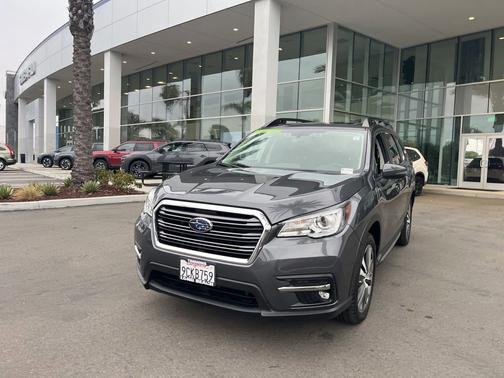 Magnetite Gray Metallic 2022 Subaru Ascent Limited
