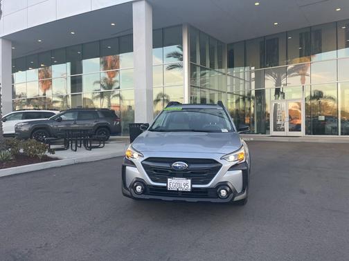 2025 Subaru Outback Premium