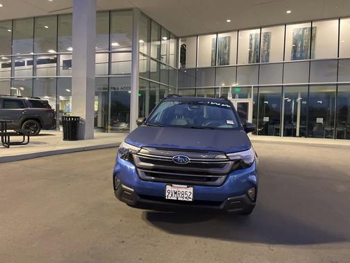 2025 Subaru Forester Hybrid Premium