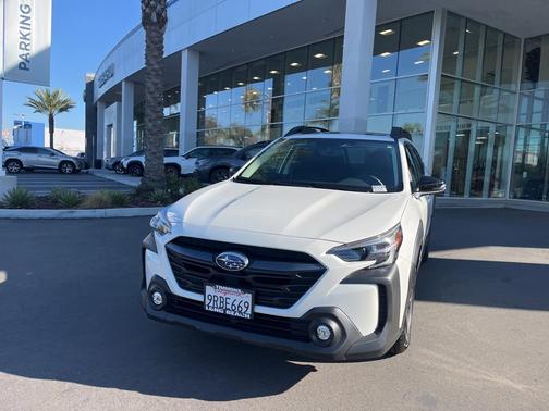 2025 Subaru Outback Premium