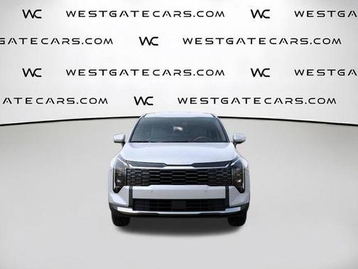 Glacial White Pearl 2026 Kia Sportage EX