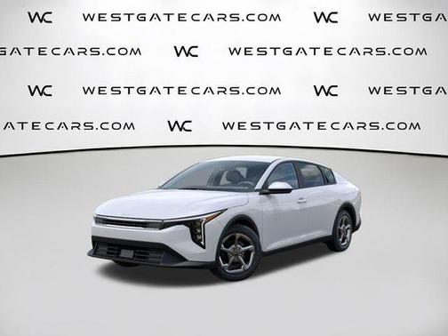 Snow White Pearl 2026 Kia K4 LXS