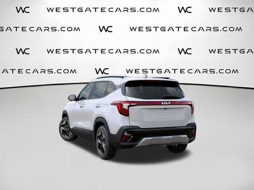 Snow White Pearl 2026 Kia Seltos S