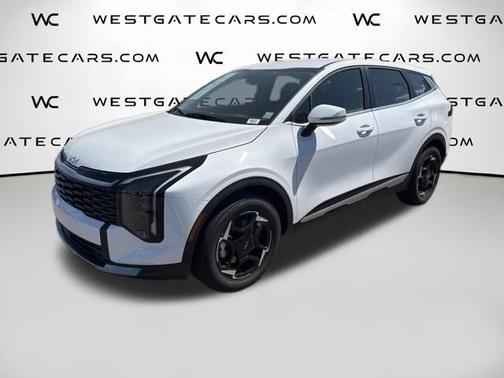 White Pearl 2026 Kia Sportage EX