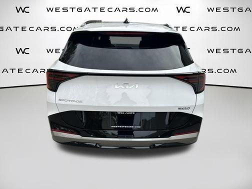 Glacial White Pearl 2026 Kia Sportage SX