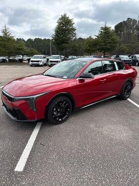 Currant Red 2025 Kia K4 GT-Line Turbo