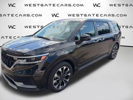 Aurora Black Pearl 2024 Kia Carnival EX