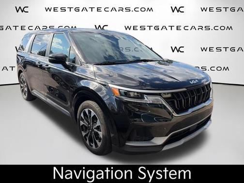 Aurora Black Pearl 2024 Kia Carnival EX