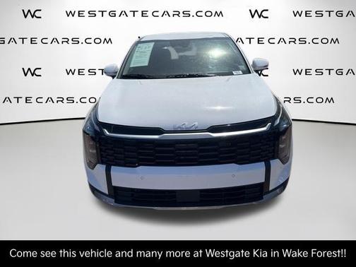 Glacial White Pearl 2026 Kia Sportage EX