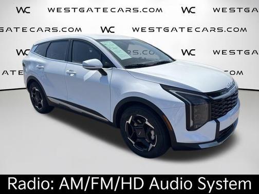 Glacial White Pearl 2026 Kia Sportage EX